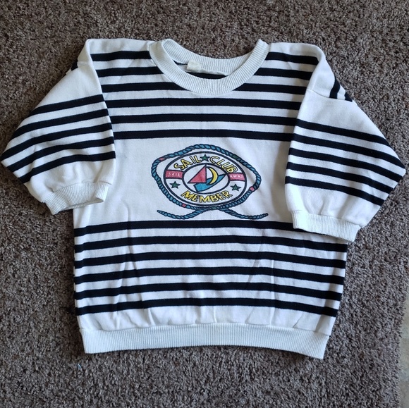 Vintage Tops - Vintage Sail Club sweater Vintage Tops - Vintage Sail Club sweater